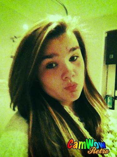 .. A girls smile is the bestt makeup she can wear :) x