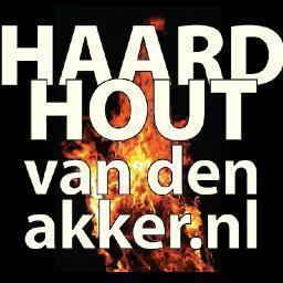 Altijd vers gekloofd en gedroogd haardhout op voorraad!
Bel, mail en bestel. Wij berichten u.