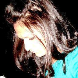 LuizaAlbaryan's profile picture. 