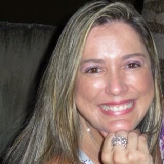 alinebranco10's profile picture. Pessoa + feliz do mundo.