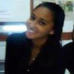 ㅤ.∞Familia , Deus , chata, egoísta , fria , ironica, sensivel, idiota, bipolar, damatica, humilde, palhaça. Namorada Do: @GeisonH_7 s2s2'