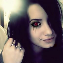 One thing I love DEMI, DEMI, DEMI,. Just a question, I already told you I love DEMI? So I love kisses.
MINHA MANA @_NiallerPotato MY ANGEL @1DmyBrigadeiroO