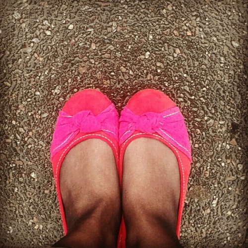 OskarTybe's profile picture. Černá je barva havrana, ale slunce je žluté každý den.