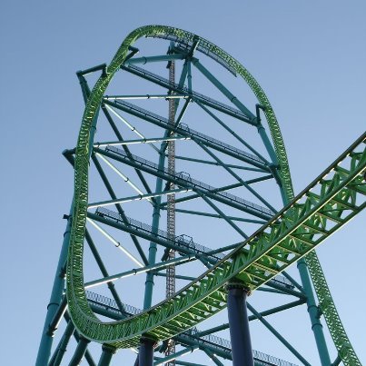 I am a GIANT PHILADELPHIA EAGLES FAN AND A YANKEE FAN! I am also I rollercoaster fan!