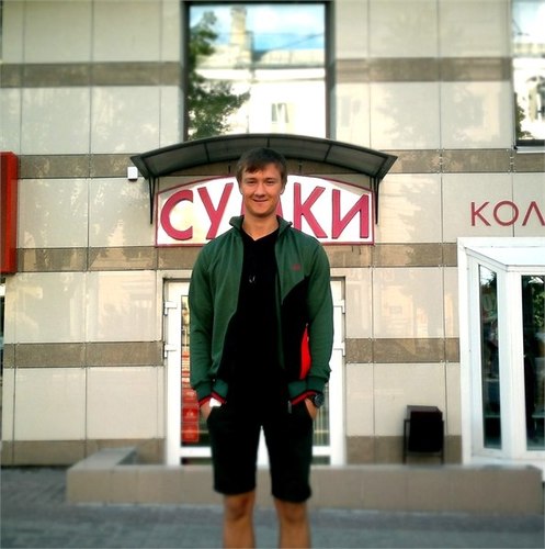 horov_igor's profile picture. Развитие индивидуальности — это жизненный путь человека.Не гонись за другими...проложи свою дорогу...и шагай по ней смело и уверенно...