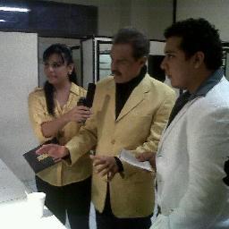 Empresario director de la Firma DeCorArt!,Presidente de Jóvenes empresarios!
