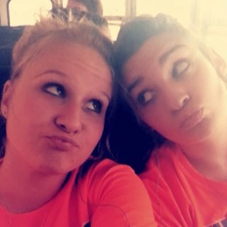 louLinda9's profile picture. #teamsports #team singe best friends with @ima_sMARTass