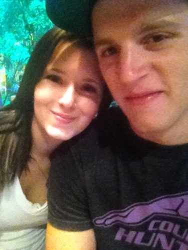 Codyakey17's profile picture. hi my names Cody...there now you know