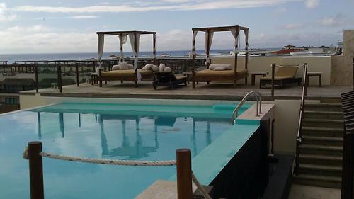 Locationplaya's profile picture. 