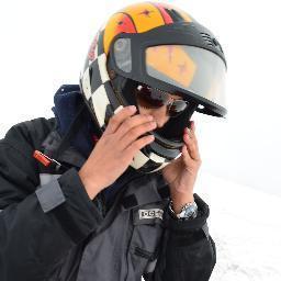 F1 | Techie | Londoner | Traveller | Foodie | Movie junkie | Left handed :)