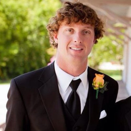 Senior at Bama. I love to fish, hunt, and dive. Roll Tide!