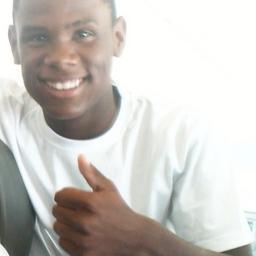 Não tem muito o que eu possa falar, apenas que eu te amo, muito mesmo, e que não te trocaria por ninguém, a peça mais rara dos meus tesouros ♥ @porravenger aqi