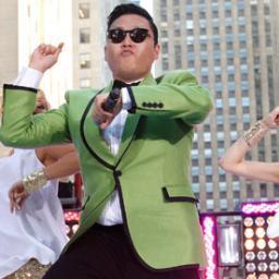 Gangnam Style Transformando el genero musical y imponiéndo con nuestro baile muy Agradable y Divertido!