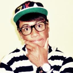 - Um filho de Deus Quee ama o Futebool s2s2 ...!