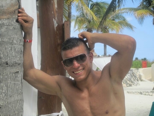 vive a lo loco.. que lo bueno dura poco!!! ;-)