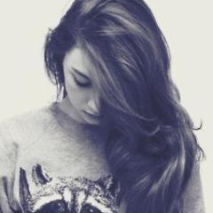 Twitter dedicado a postagem de frases, partes de música e dicas da mesma (: