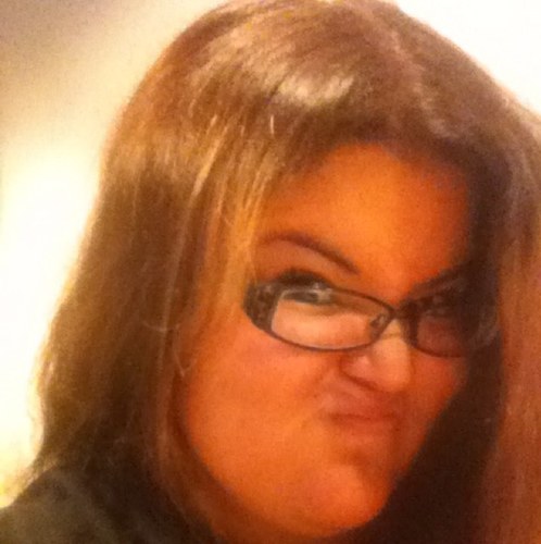 im maria aka MariaDeePrincess:D im extreamly funn and the perfect friend for you so yea follow and get to know mee!!! ;D