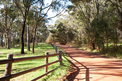 A five-star, multi-award winning winery and Cellar Door in the beautiful Southern Highlands.