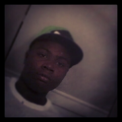 #$T^® ** G^W£