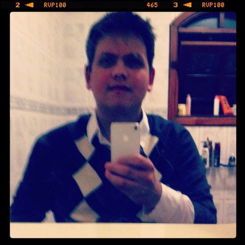 Nasci pelado, careca e sem dente, o que vier é lucro.