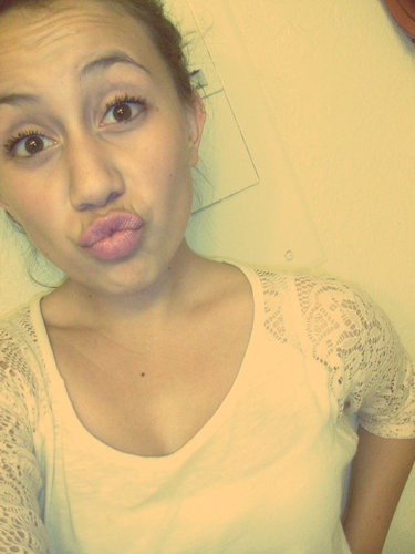 junior 15'   FWHS✌  Taken by JUAN ! ♥ Maria escalante is my bestfriend ! :D ♥ fave animal is LLAMAS there some cute shit ._. ♥