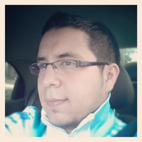 TSU en Informatica, artista marcial ,deportista