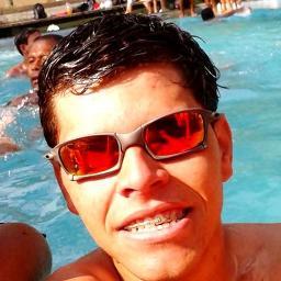 Sabe a Marginal ? então tem nada ver né 
                                                   @Rafa_Cartezinni 
 Cittou            Taradas pelo Rafa.com