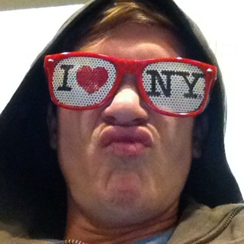 mandoodbro's profile picture. Just a dood.