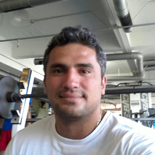 oswaldoyu1982's profile picture. abogado  amante del deporte crítico por hobby