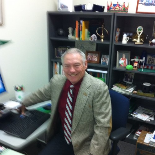 College Prof (Comp Sci) avid golfer,bridge, chess