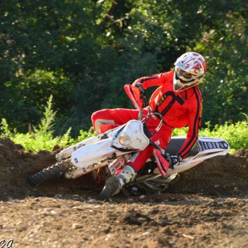 Coordinatore Enduro Marche Tecnico Federale Nazionale FMI http://t.co/kh9Iaso5