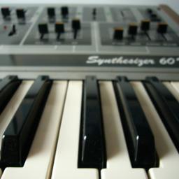 Space Music inspired by Videogames & Science Fiction. Analog synthesizer + keyboard // Follow me on Mastodon : https://t.co/ZRt2cBk8RZ