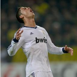 Club de fans del real madrid,seguimos de cerca los acontecimientos que pasen en el equipo,mi idolo el 21 del madrid Jose Callejon.