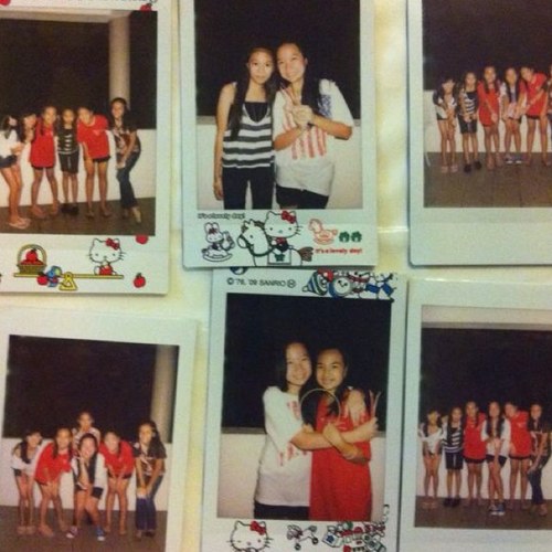 WeAreYoungblog_'s profile picture. Hello :-) We are just 6 14-year-old girls. :-)