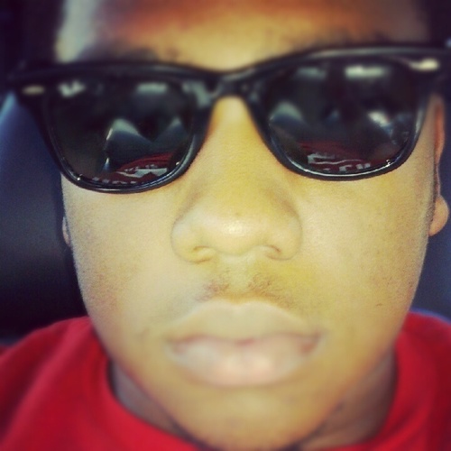 i dream like i live forever but i live like i die tomorrow im cool hella laid back ilove money music fast cars and pretty women MMM movement!!! we in dis bish