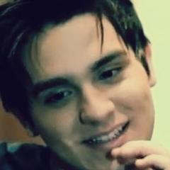 Quando me ssinto sso te fasso mais preseente, eu fexo os meus olhos e enxergo a geente ..............