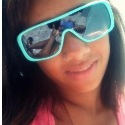 Minha vida se resume em , Ciumes .     http://t.co/INRQ2oRlQ6  22/07 *-*