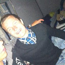 evert1995's profile picture. Everybody dies but not everybody lives, so start living.