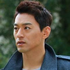 joojinmo(チュ･ジンモ주진모朱鎮模)さんを応援しています。
記念日2011年1月2日＜Dream Game 2011 in TOKYO DOME＞
チュジンモさんの手ずからユニフォームを頂いた日。

選択し行動し努力する。結果は自己責任。
そんな風に、心が感じるままに生きられたら本望です＾＾