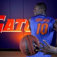 Dorian Finney-Smith (@doedoe_10) 's Twitter Profile
