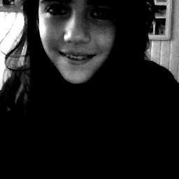 @pqpfe_ que ama mtt a viick entro no tt dela e mudou a bio :3 Fiim '-'