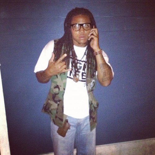 Founder/Ceo
Lyrical Wear clothing!
A brand for generations to come
#DaHighLife #Imf #r.i.p. Ferd