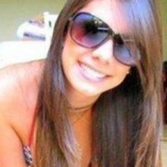 21, Disfruto a mi manera. Soy algo más que una cara bonita.