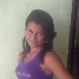 soy una chica muy bonita y correcta en las cosas y muy divertida