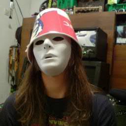 theHorrorguitar's profile picture. 🖤