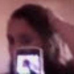 allineadrianevi's profile picture. 