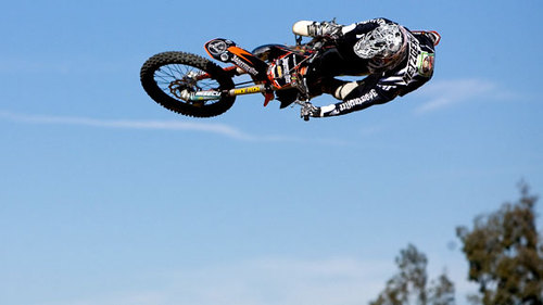 We Tweet Big Whips, sick scrubs, and huge gaps...