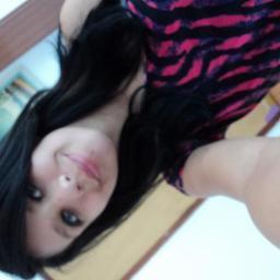 Eu teamo' Minha Laura ' ♥ ' Tipo eu teamo ' demais M-I-N-H-A vida ♥ EuTeAmo ♥  Por : @vishteffa_ ♥ '