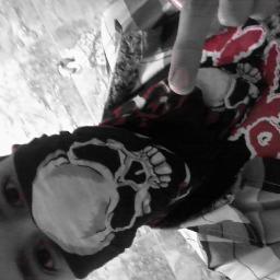Brunno Oliveira , 15 anos, roqueiro , #Slipknot , Bury all your secrets in my skin Come away with innocence , #Te Amoo Danielly Irmã