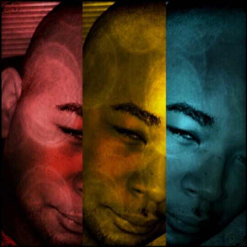 Live, love, laugh.... that's my motto for 2012! DON'T Judge who I follow-that's my business. #awesome #extraordinaire #REAL #Trendsetter